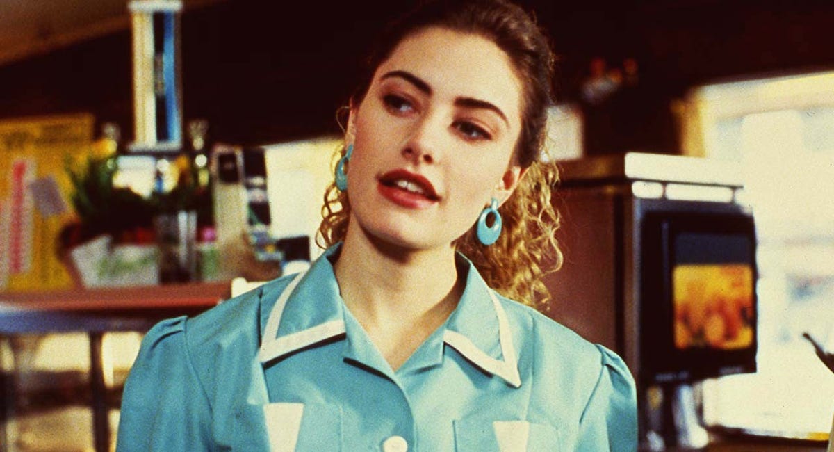 Shelly Johnson (Mädchen Amick) waitressed at the Double R Diner in 