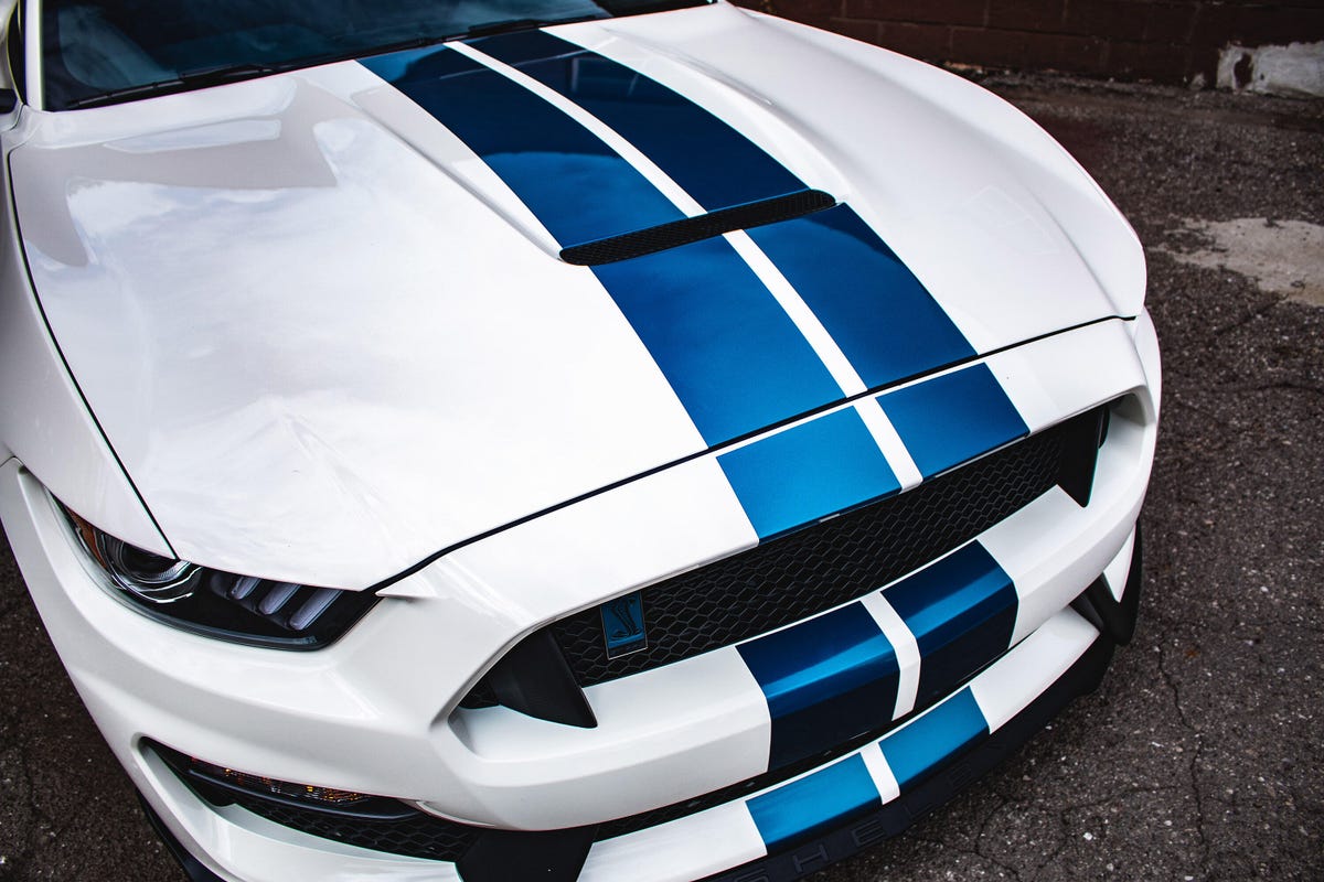 2020-ford-mustang-shelby-gt350-heritage-edition-6