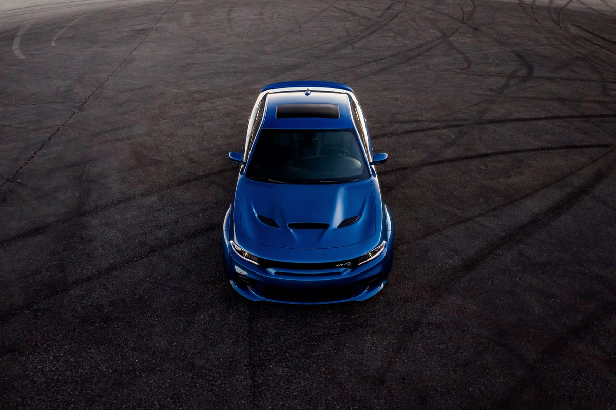 2020-dodge-charger-hellcat-widebody-60