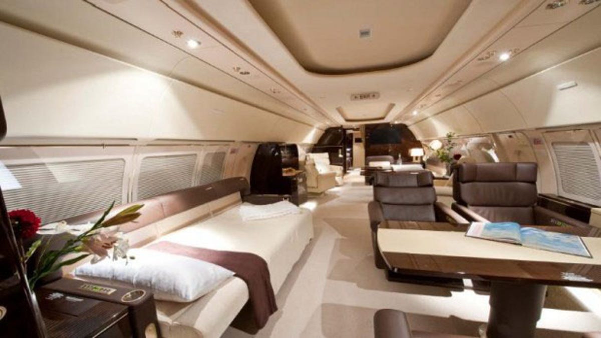 cnet-luxury-airbus-a318-bed.jpg