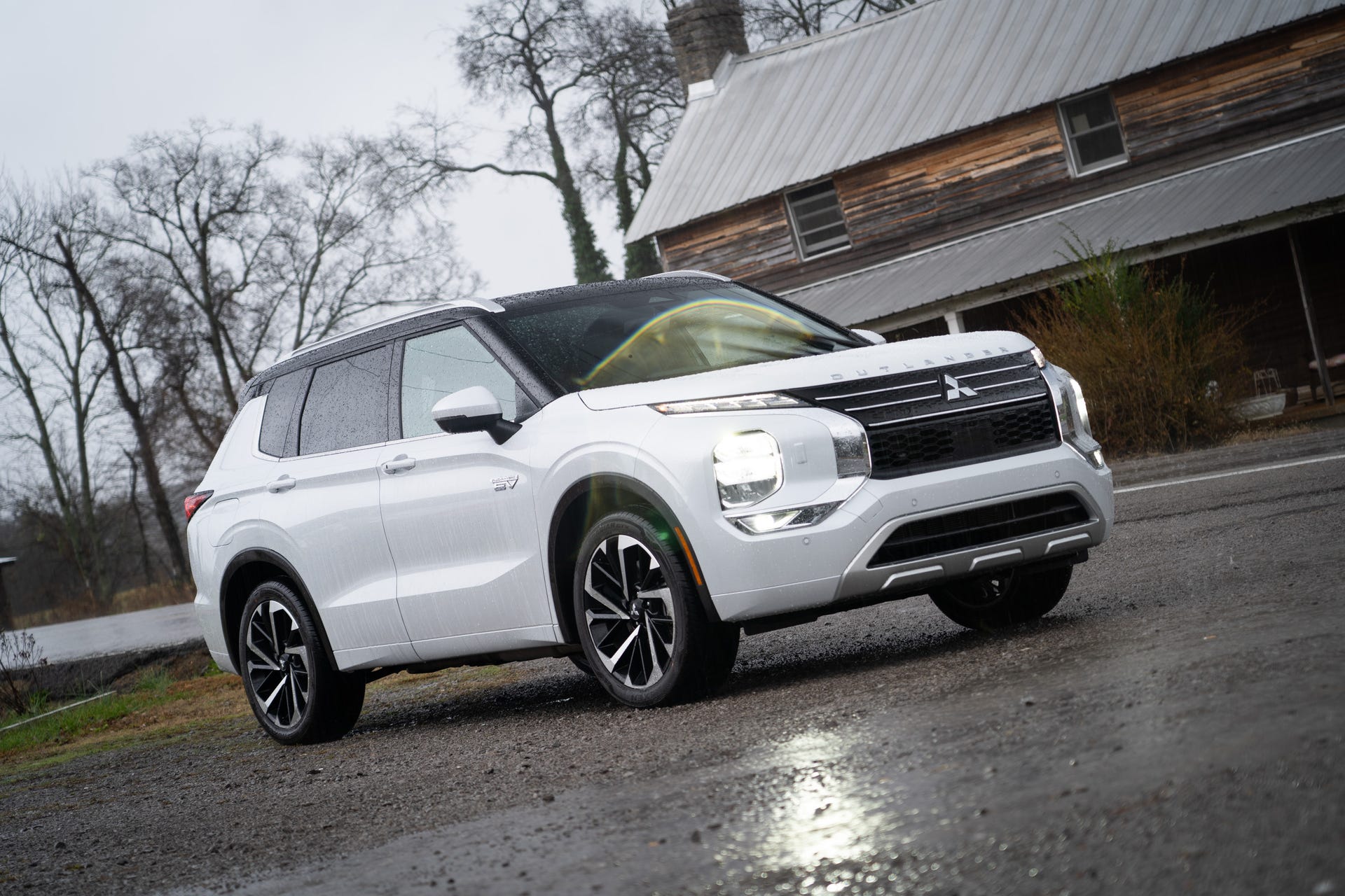 The 2023 Mitsubishi Outlander: new appearance and technology