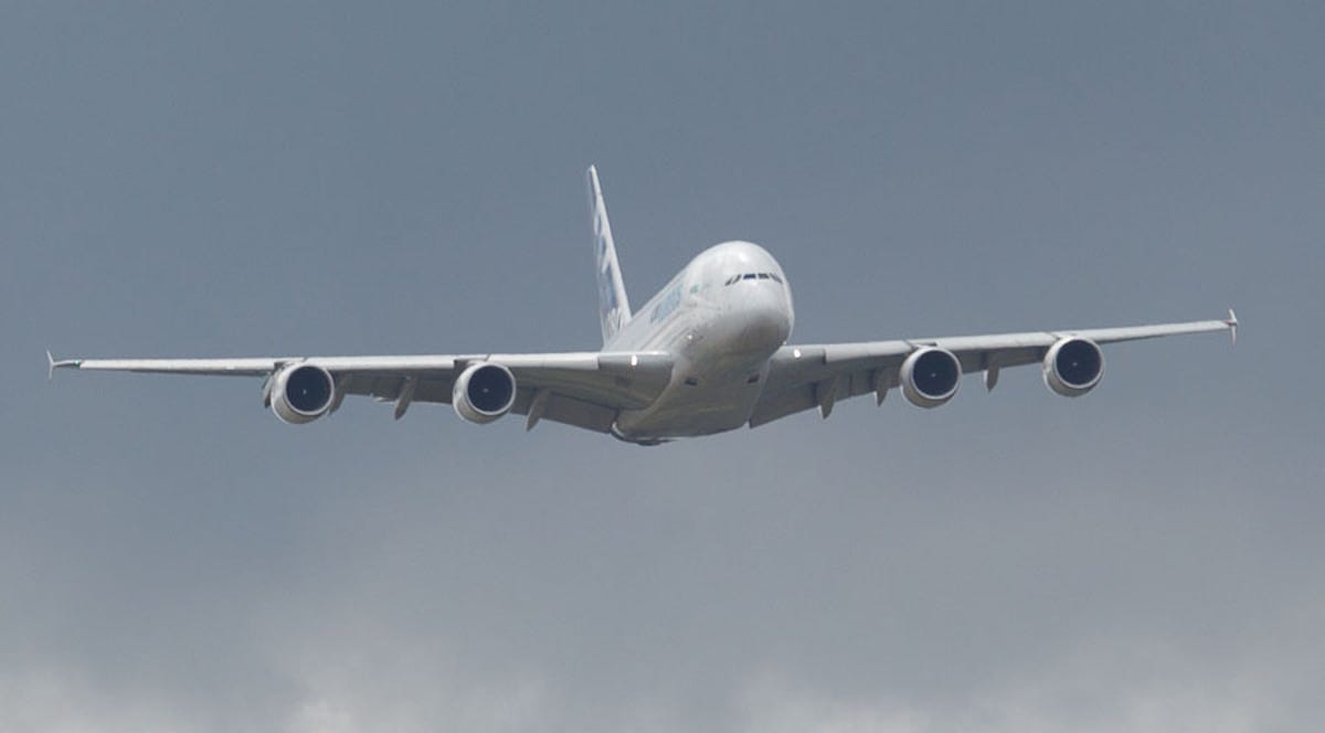 Airbus_A380-2.jpg