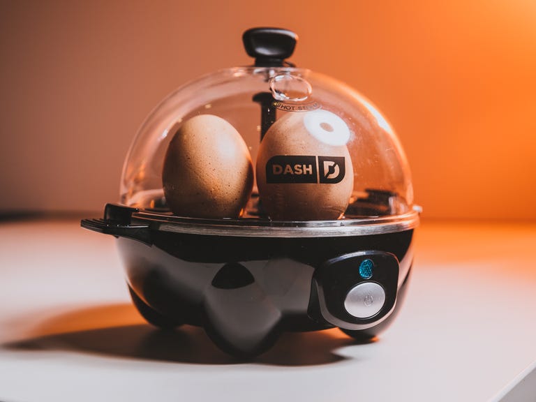 dash-egg-cooker-product-photos-1.jpg