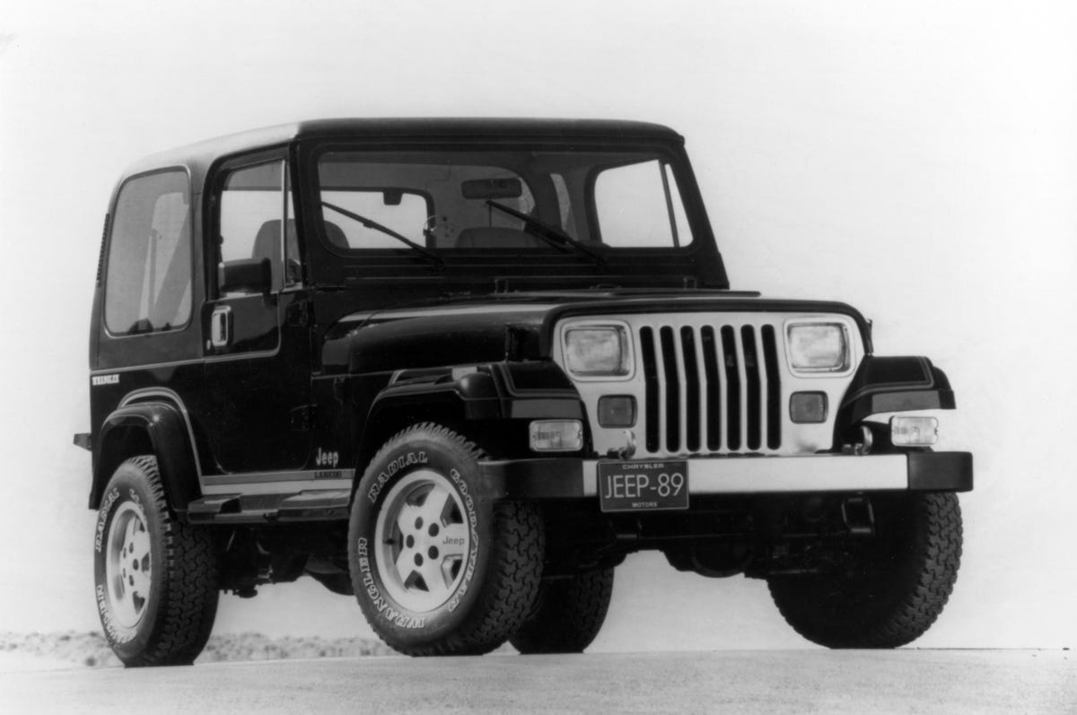 1989-jeep-wrangler-laredo