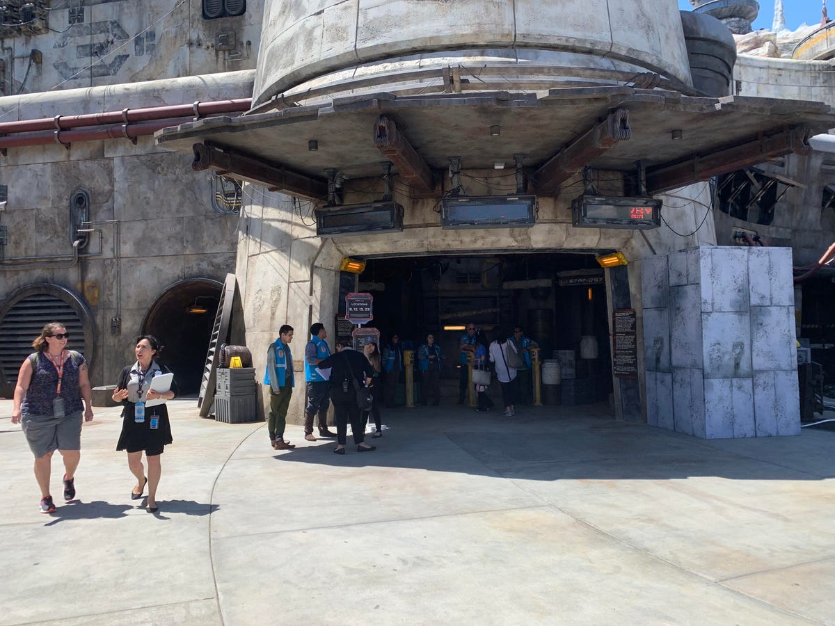 Star Wars Millenium Falcon Disneyland