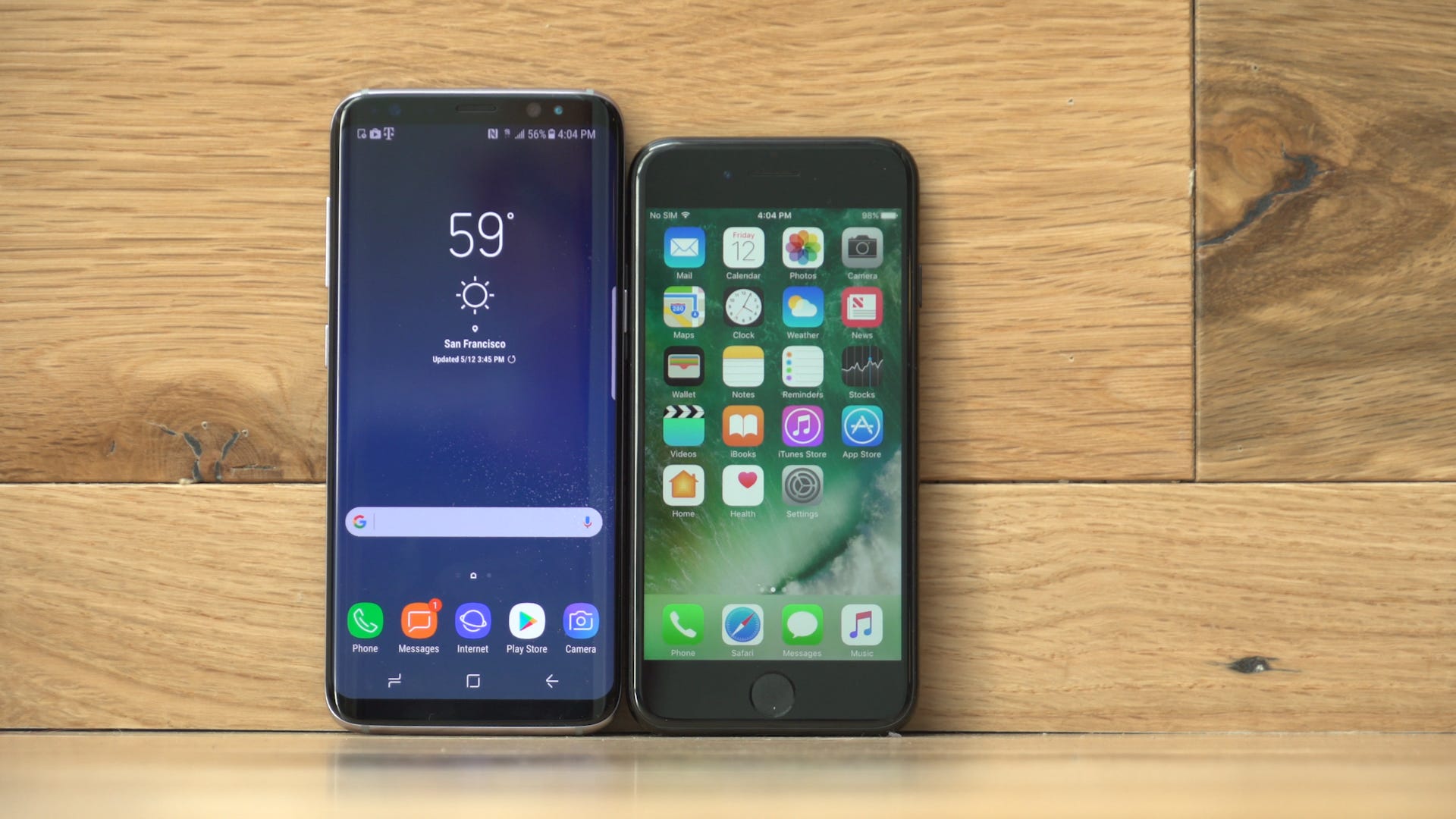 Сравнить самсунг 8. Samsung Galaxy s8 vs s8. Samsung s8 Plus vs. Samsung s8 iphone 7. Samsung Galaxy s8 и iphone 8.