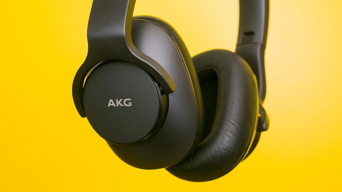 08-akg-n700nc-m2-noise-cancelling-headphones