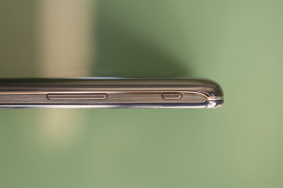LG Optimus F6 (QuickMemo button)
