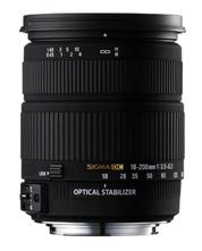 Sigma's image-stabilized 18-200mm ultrazoom