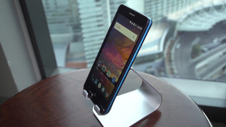 T-Mobile and ZTE unveil 5-inch Avid Plus at CES 2016