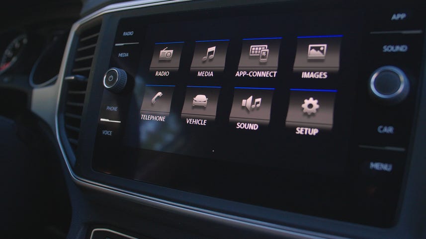 Get to know the driver's assistance systems in the Volkswagen Atlas