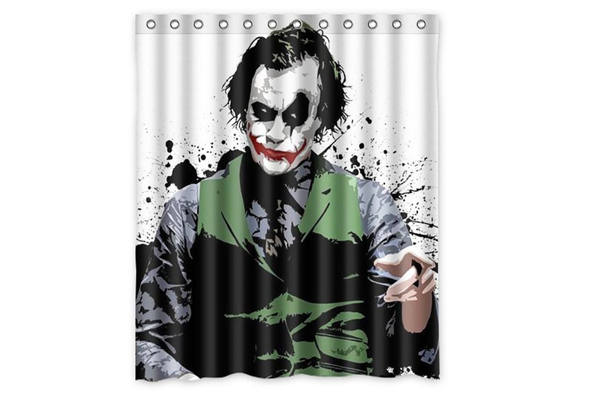 creepy-joker-curtain