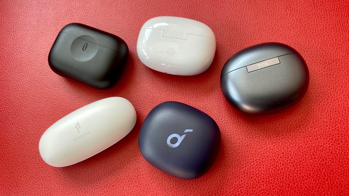 Opaque argument Ringback 7 Great AirPods Pro Alternatives That Cost a Lot Less - CNET