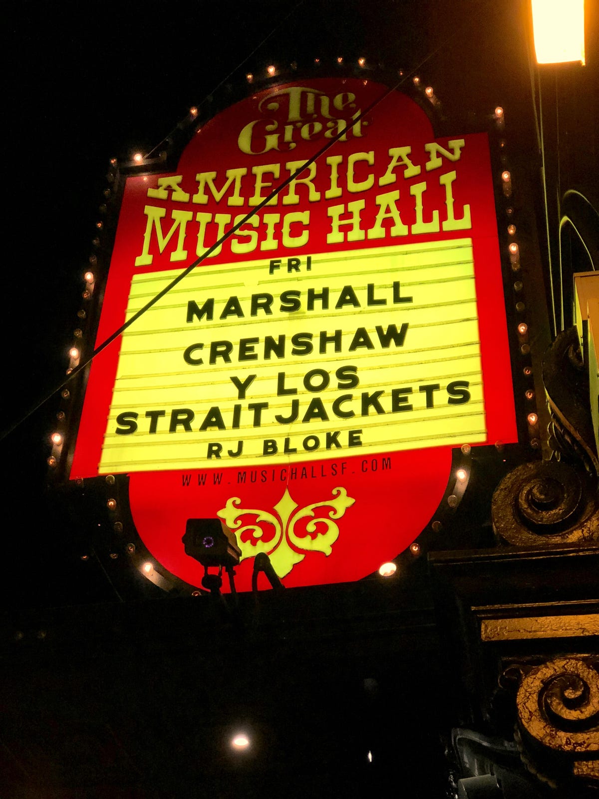 los-straitjackets-marquee-iphone-8-plus