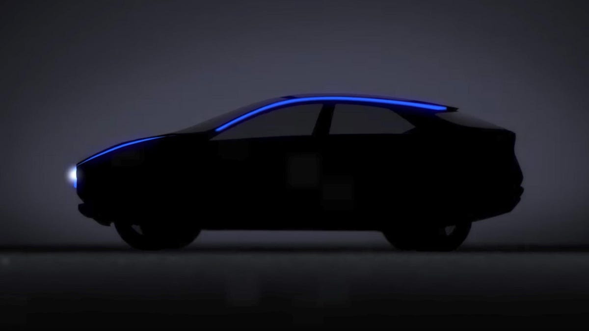 Nissan Tokyo Mystery SUV concept teaser