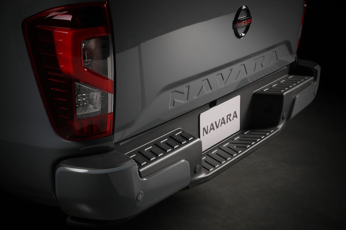 2021 Nissan Frontier/Navara