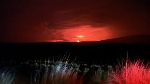 See Space Views of Mauna Loa Volcano Erupting for First Time Since 1984