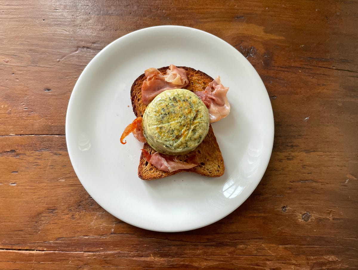 egg bite on toast with proscuitto