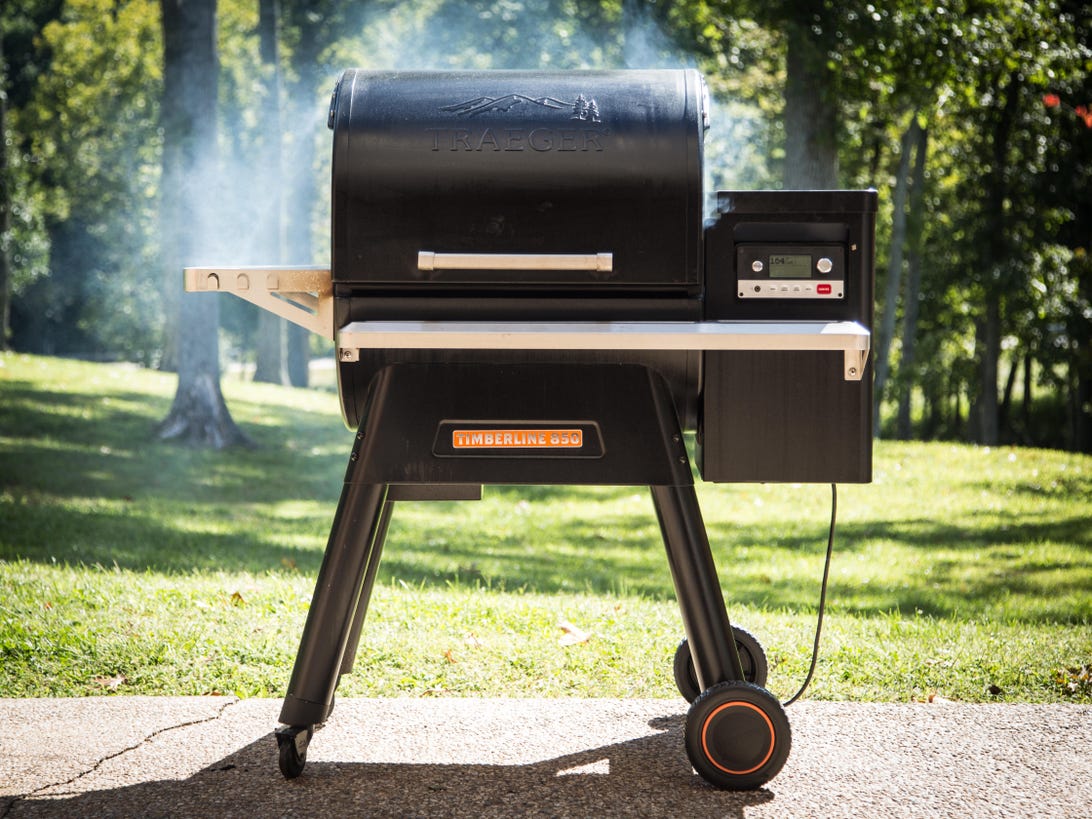 The Traeger Timberline 850 outside