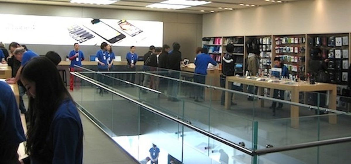 Apple store in Tokyo.  Ominously, ZDNet said the iPad got 'very warm' after about ten minutes of use.