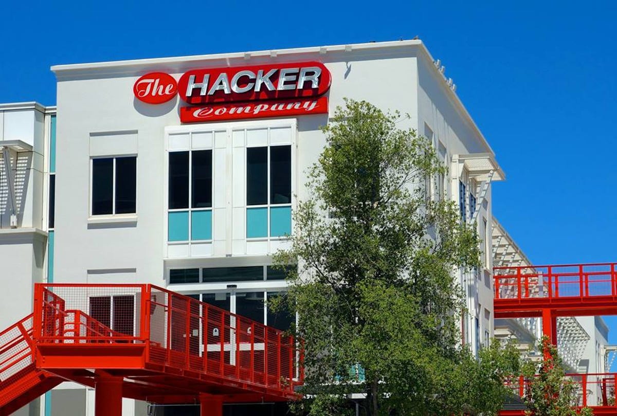 facebook hacker sign campus hq
