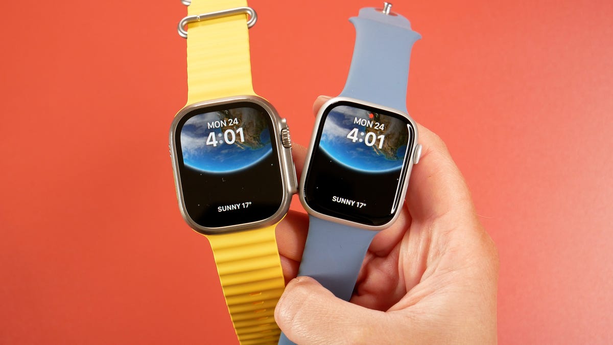 Apple Watch Ultra and Series 8