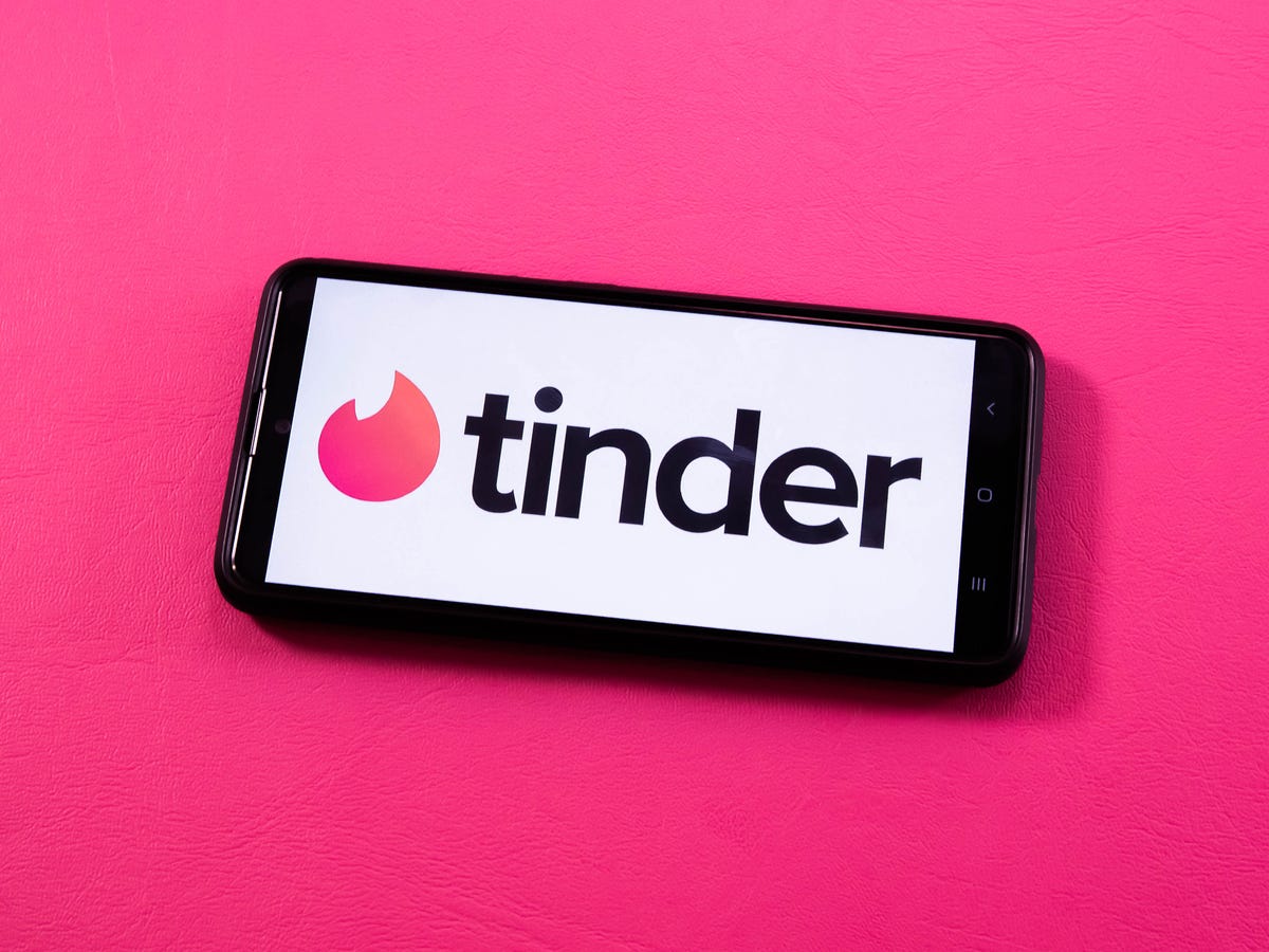 Tinder Promo Code 2022 Tinder Will Now Let You Hide From Your Boss - CNET