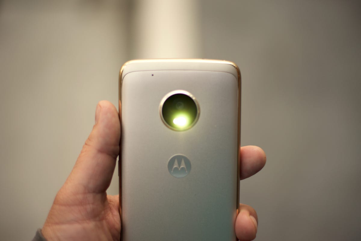 The Motorola Moto G5 Plus ventures out - CNET