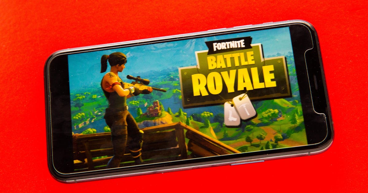 apple-gets-support-from-former-national-security-officials-in-fortnite-case