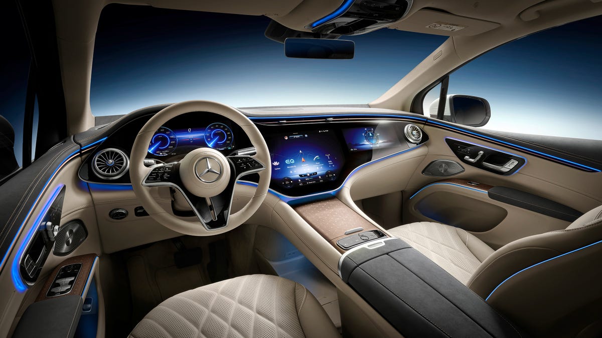 2023 Mercedes-Benz EQS SUV - interior