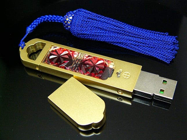 Gold USB drive