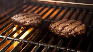 How to Deep Clean Your Grill the Right Way