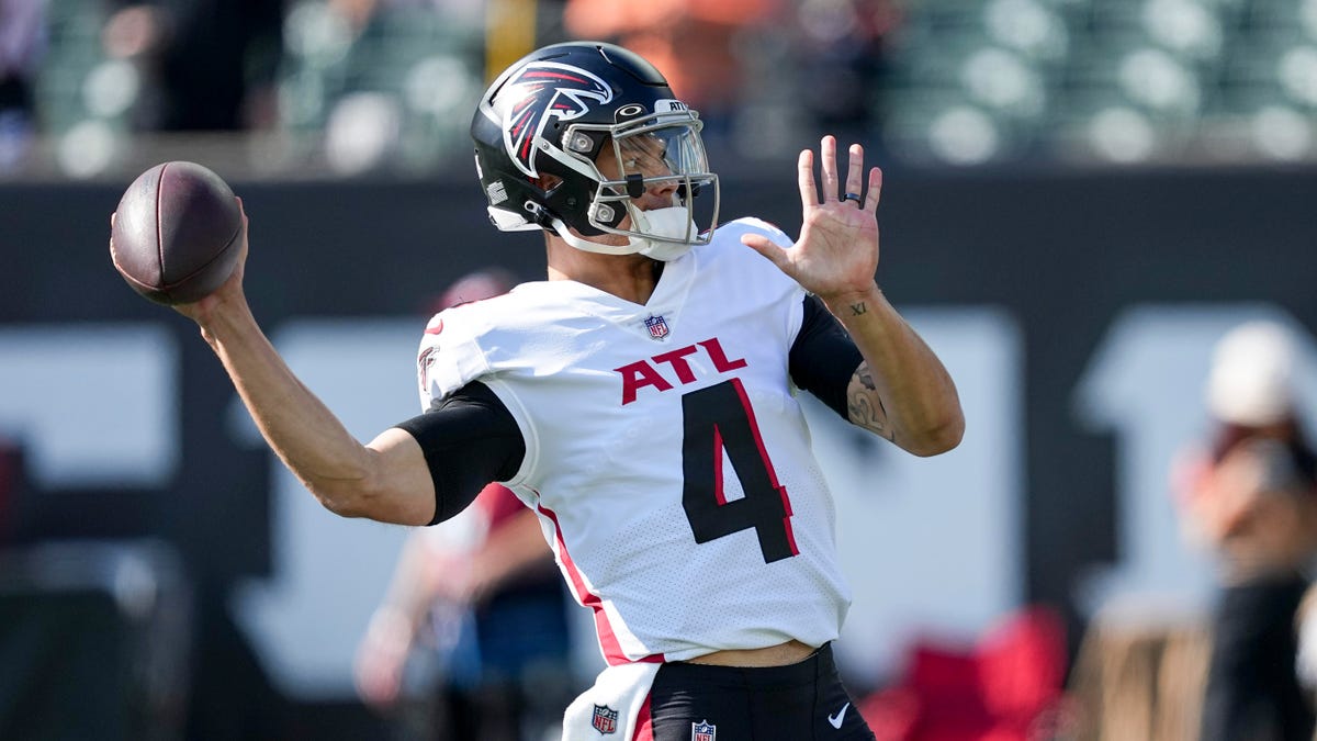 Falcons vs. Saints Livestream: How to Watch NFL Week 15 Online Today - CNET
