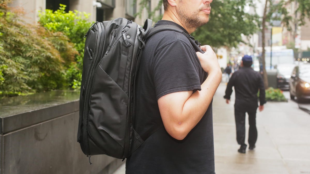 01-peak-design-travel-backpack-45l