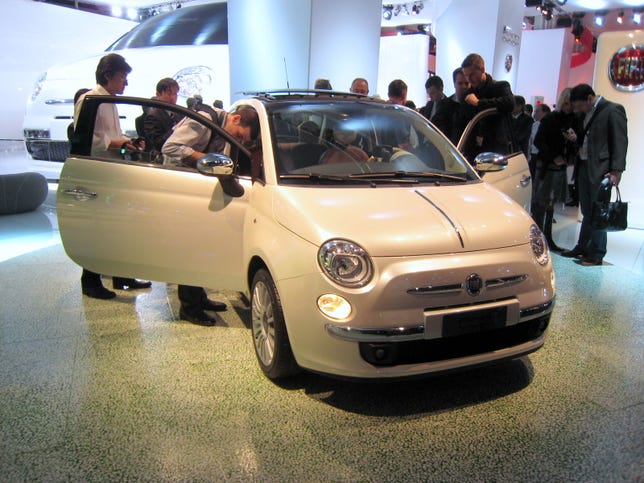 Ah, here's the real, actual size Fiat 500.