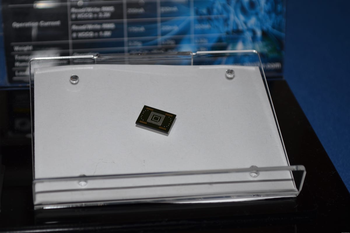 Plextor's new tiny eMMC storage devices for embedded application.