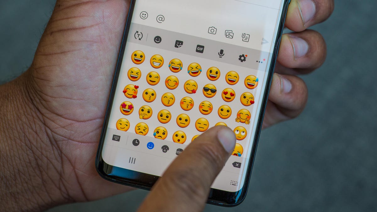 Emoji keyboard on Android