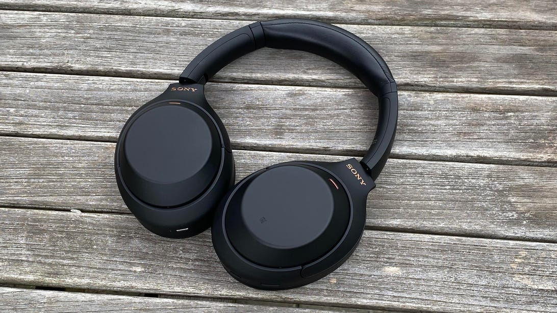 Sony’s Upcoming WH-1000XM5 Headphones May Have Just Been Revealed