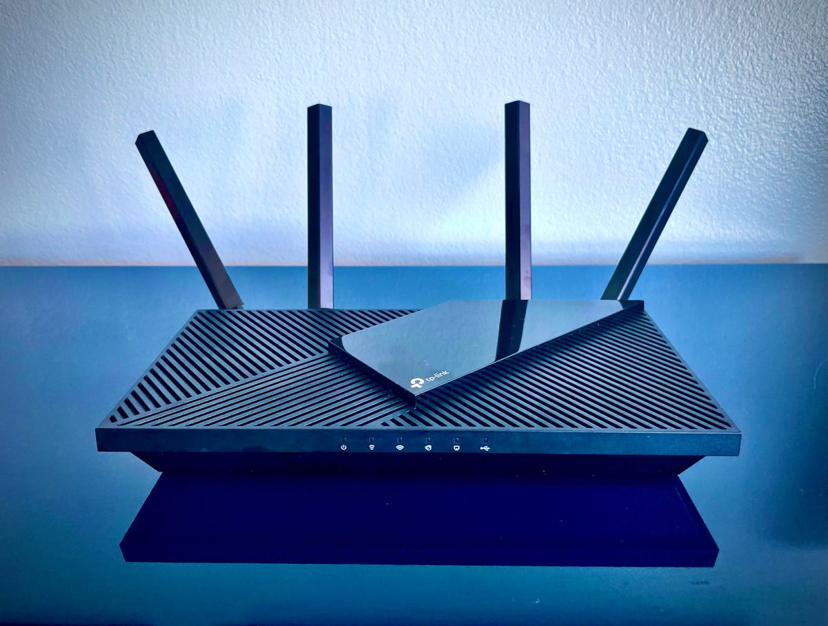 tp link archer ax21 wi-fi 6 router close-up