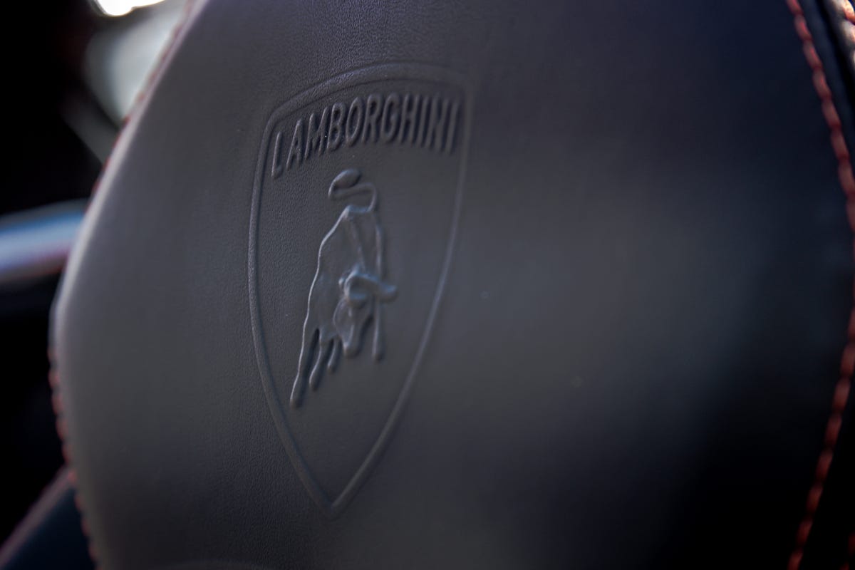 2016 Lamborghini Aventador Roadster