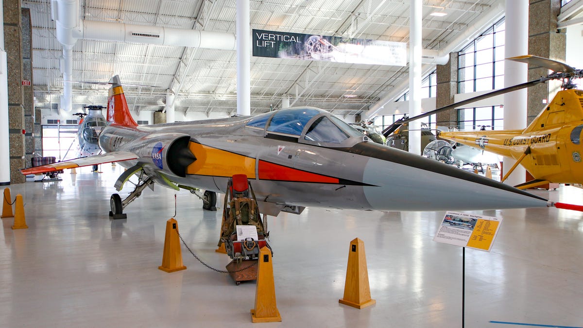 evergreen-air-museum-61-of-64