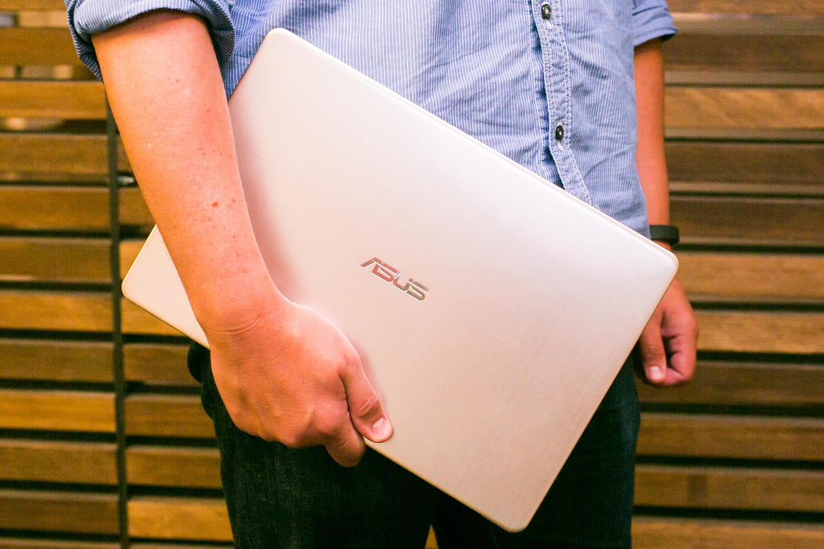 Asus VivoBook S15 laptop looks good, weighs less - CNET