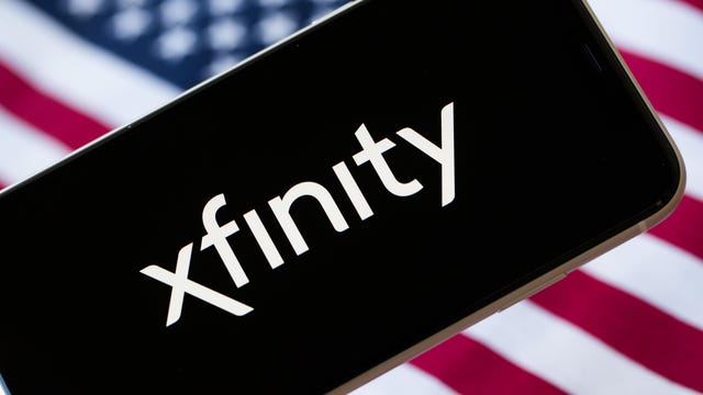 xfinity-logo-phone-united-states-flag-4558