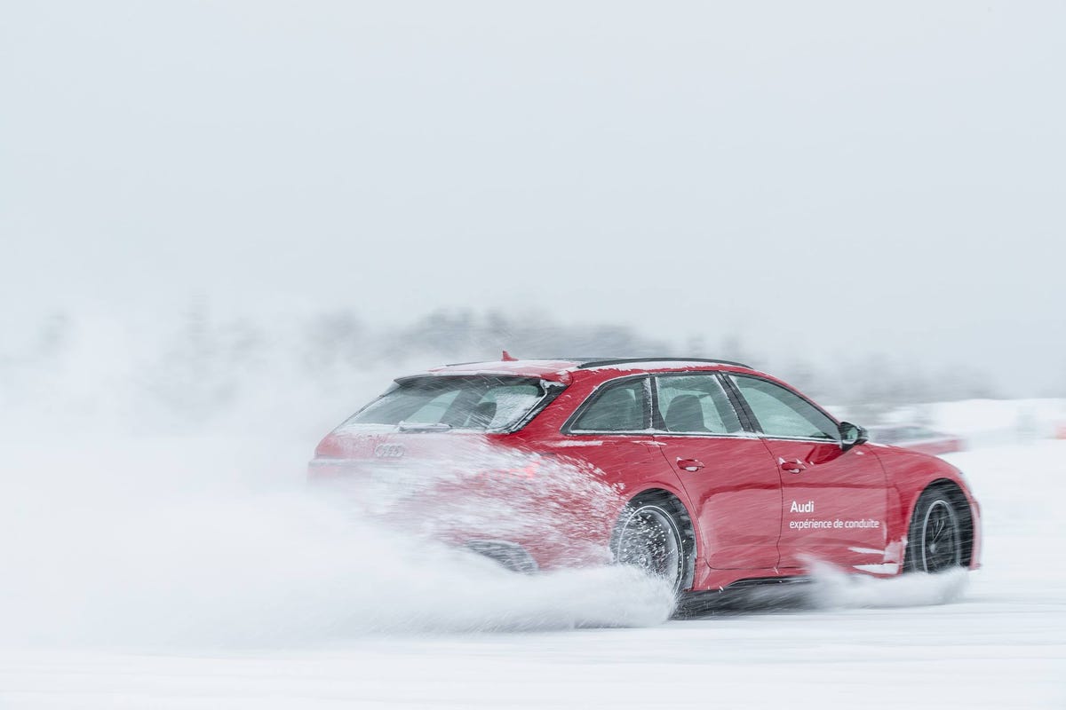 Audi RS E-Tron GT and RS6 Avant Get Sideways on Snow and Ice - CNET