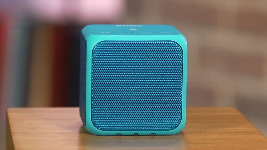 Sony SRS-X11: A tiny cube Bluetooth speaker with some pop