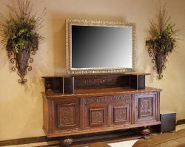 Two-way TV mirror