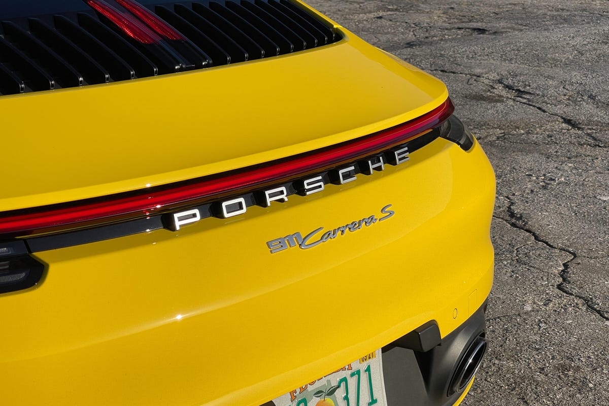 2020-porsche-911-carrera-s-coupe-124