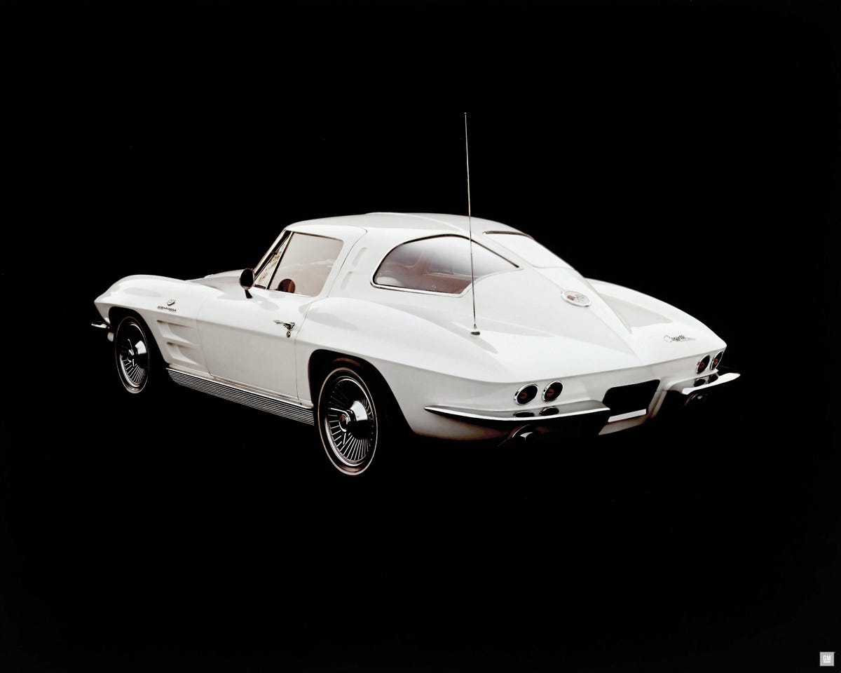 1963-chevrolet-corvette-knock-off-wheels-1