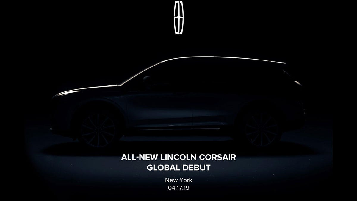 Lincoln Corsair teaser photo