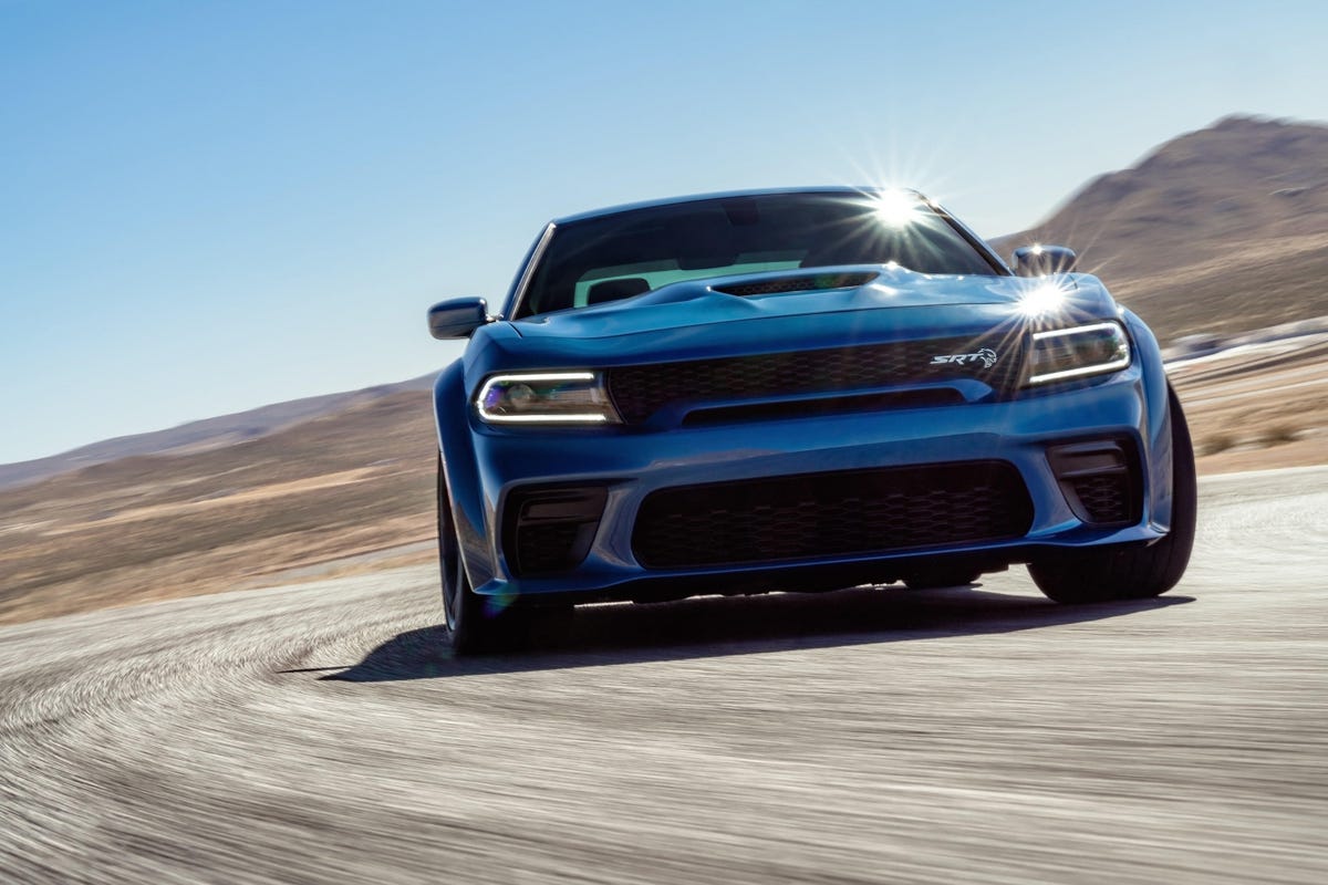 2020-dodge-charger-hellcat-widebody-3